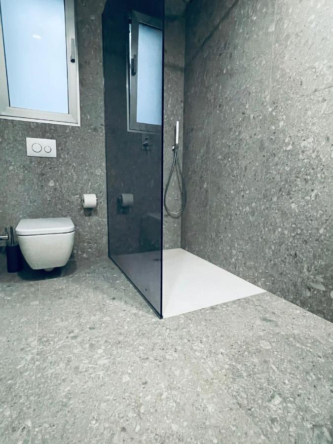Piso Vivian Gandia Apartment Exterior photo